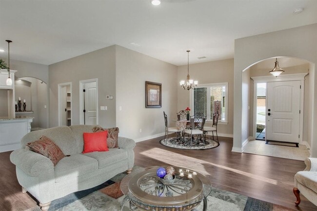 Photo - 12621 E Zimmerly St