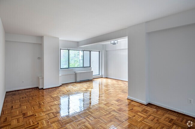 Studio,1BA-600sf - Excelsior
