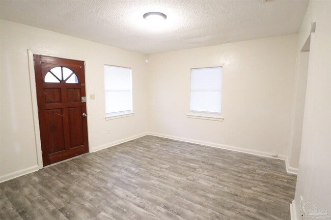 Photo - 31 Randolph Dr