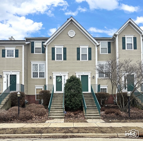 Photo - 2426 Courtyard Cir Townhome