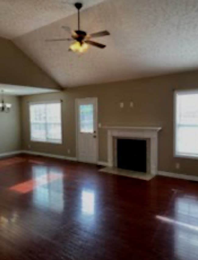 Photo - 1351 Whitt Ln