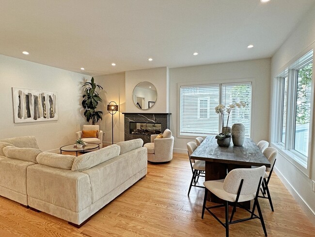 Photo - 110 Harvard St