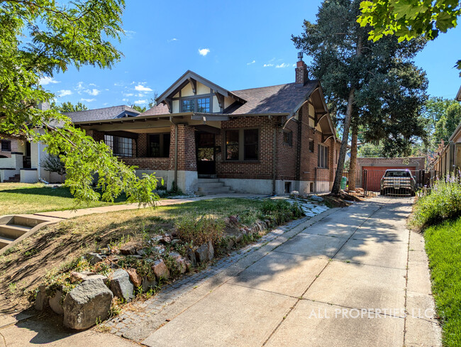 Photo - 2042 Dexter St Casa