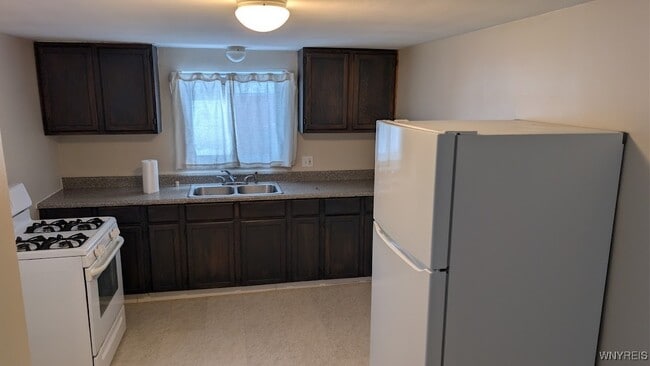 Photo - 25 Cadet Cir