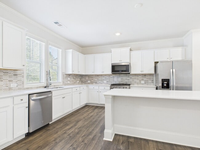 Photo - 3 Bed, 3.5 Bath, Finished Basement room, 2 car garage, walkable to Woodstock Middle and High scho...