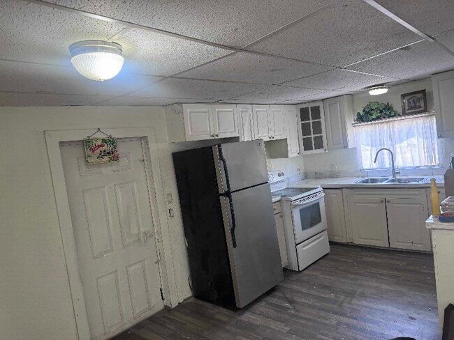 Photo - 12513 4 Oaks Rd