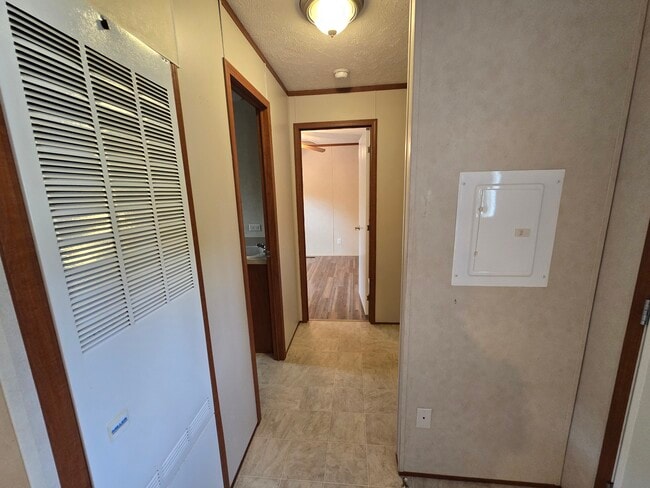 Photo - 3783 NY-32