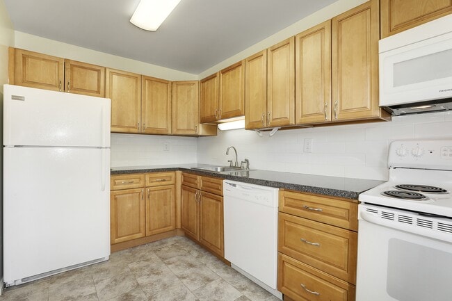 Photo - Balmoral Arms