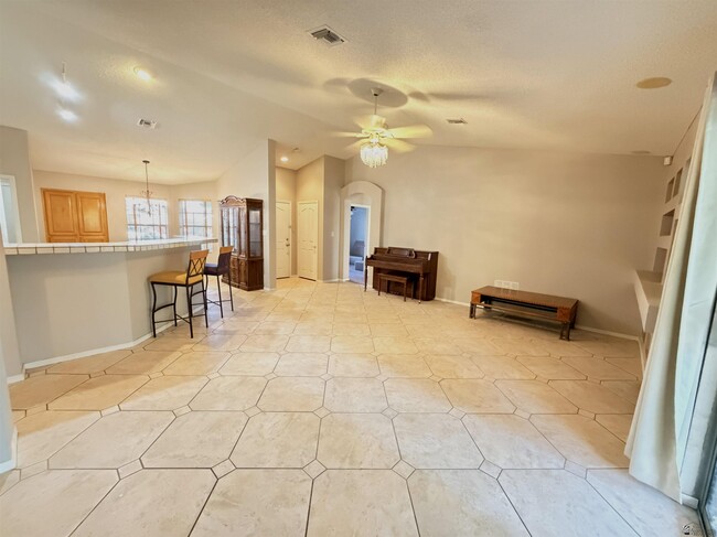 Photo - 3905 W 18th St