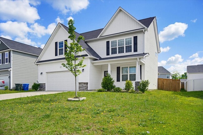 Building Photo - 1717 Stackhouse Dr
