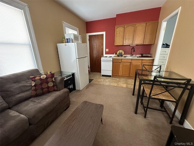 Photo - 116-118-118 Carpenter Rd Unit 2