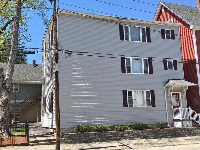 Photo - 149 Second St Unit 3