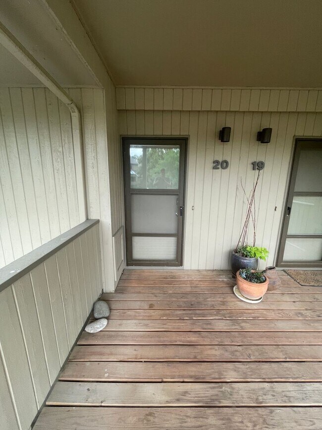 Photo - Quiet 1B/1B North Boulder Condo - Availabl... Unit 20