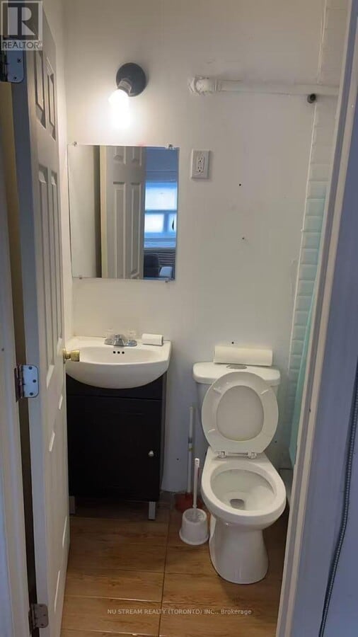 Photo - 409 Huron St Unité 301