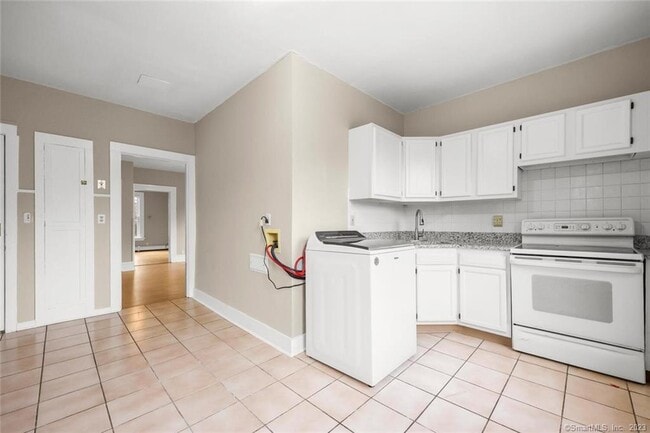 Photo - 49 Atwater Ave Unit 2