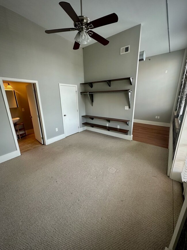 Photo - 140 E Glenwood Ave Unidad 211