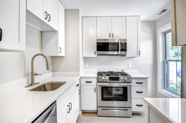 Elevate your lifestyle at Waterfront at the Strand, where modern kitchens feature stainless steel appliances and sleek finishes. Enjoy a blend of luxury and convenience. Schedule a tour today to see your new home!