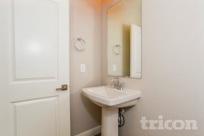 Tricon Twelve Bridges