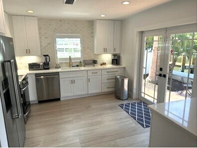 Photo - 802 Andrews Ave