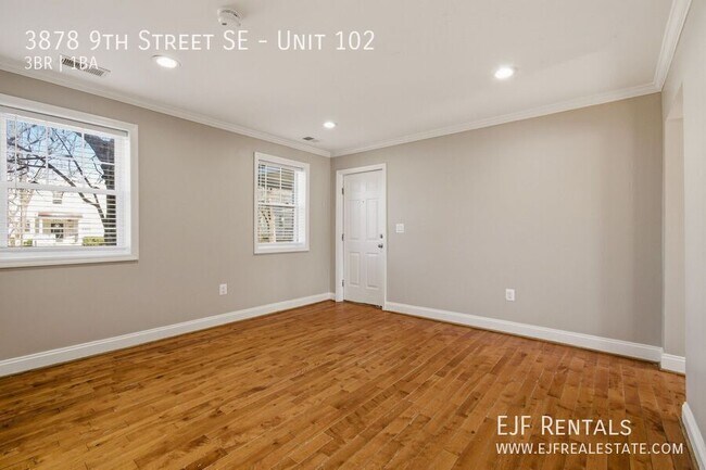 Photo - 3878 9th St SE Unidad 102