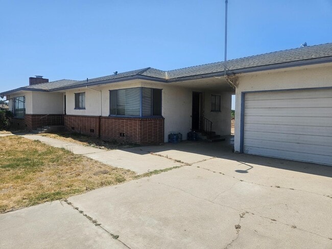 Photo - 3871 S Clovis Ave