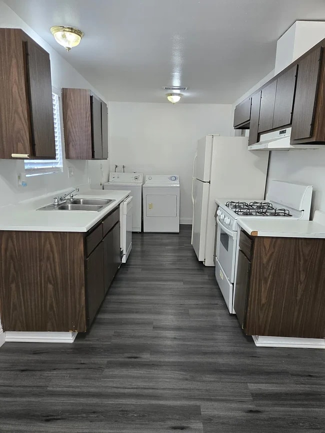 Photo - 573 San Rogelio St