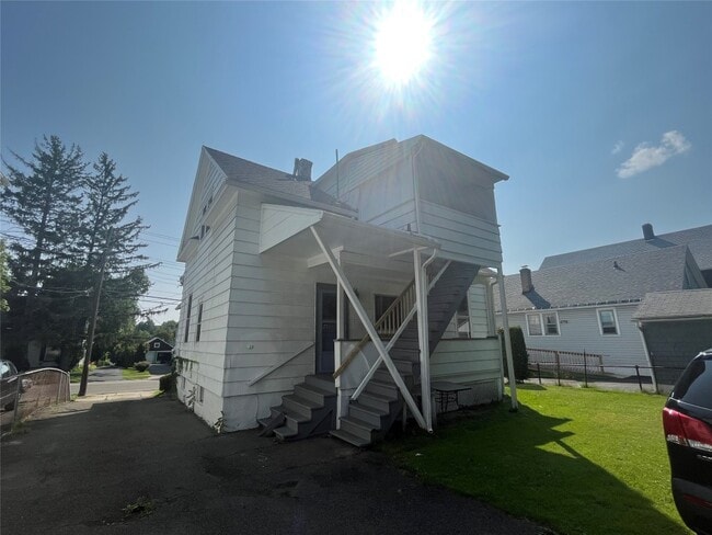 Photo - 32 Downs Ave