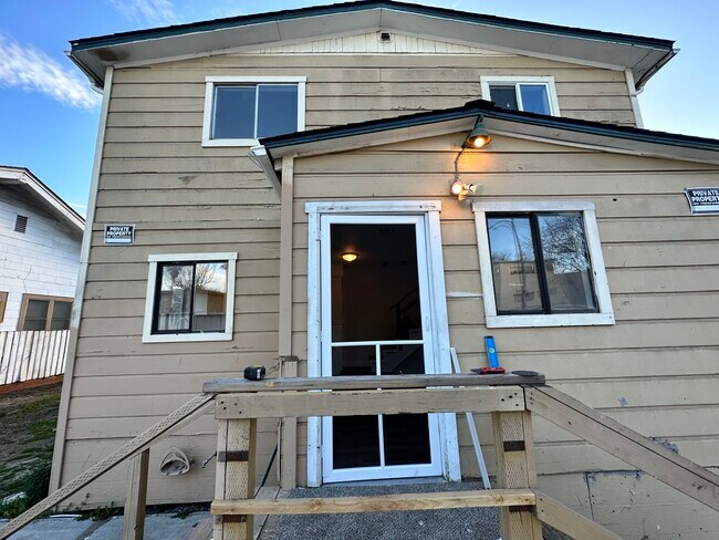 Photo - 656 S 7th St Unidad C