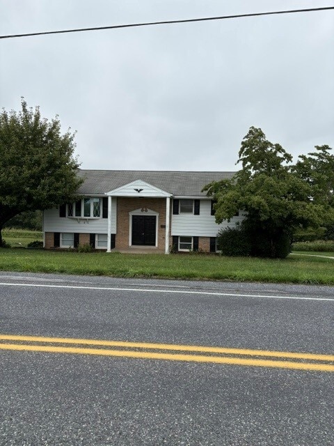 Photo - 740 Shoey Rd