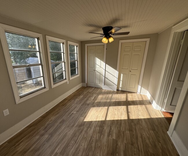 Photo - 117 Gardner St