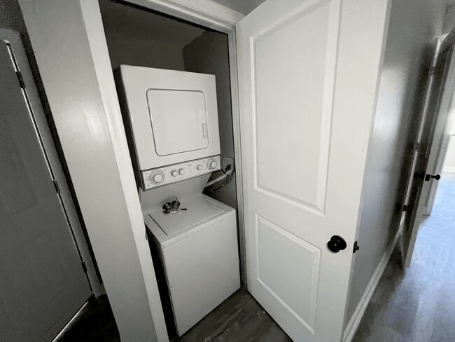 Photo - 200 E 22nd St Unit 2