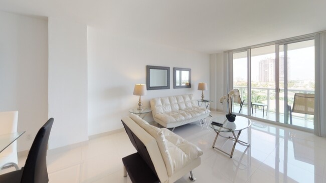 Photo - 19370 Collins Ave