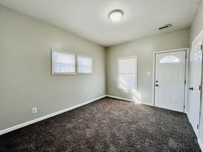 Photo - 115 N 46th St Unit 1