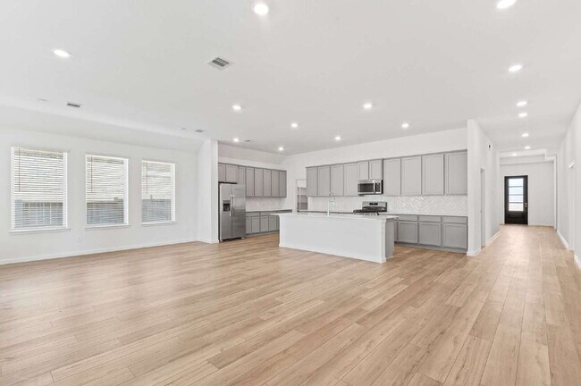 Photo - 18211 Saffron Sun St