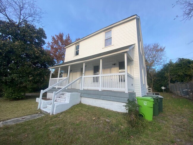 Photo - 100 S Evans St