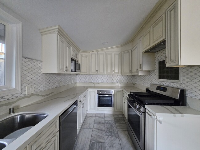 Photo - 9622 Stonybrook Dr