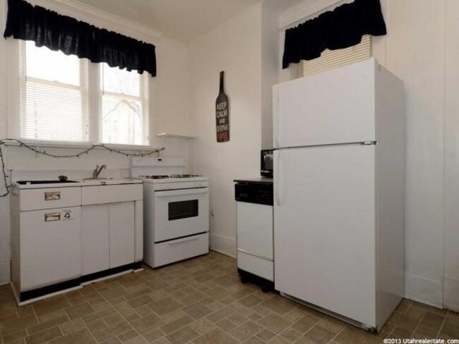 Photo - 1332 E 400 S Unit 1