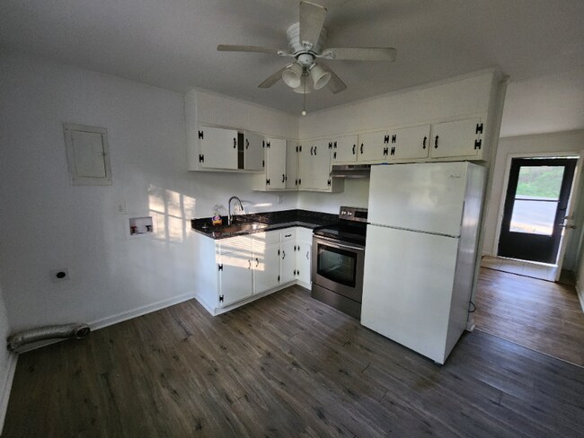 Photo - 4152 Monticello St