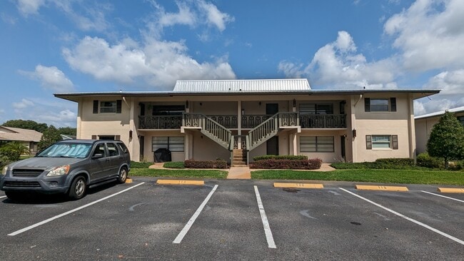 Building Photo - 116 Fairway Ct Unit Fairway Court