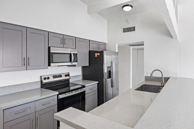 221 Milinane Dr