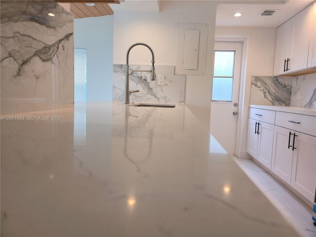 Photo - 1141 SW 8th Terrace