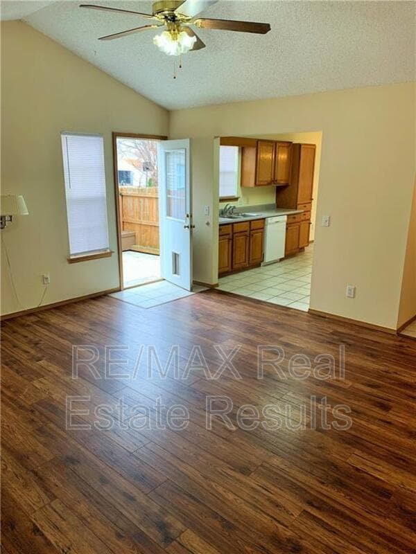 Photo - 1203 Spring St