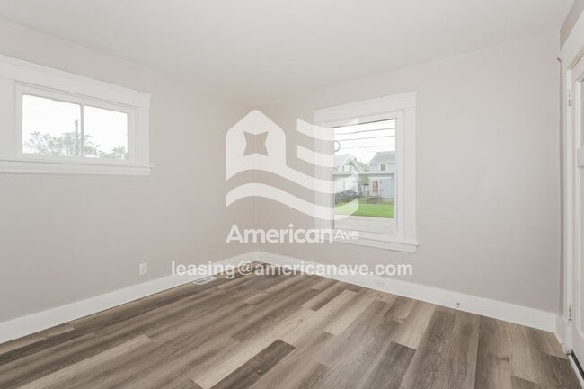 Photo - 1026 Brownell Ave