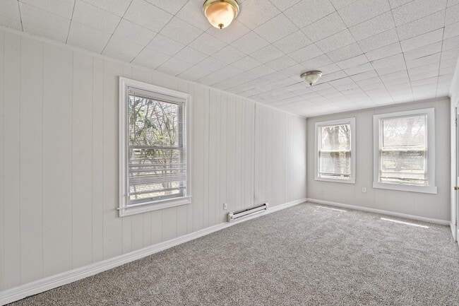 Photo - 205 Stimpson St