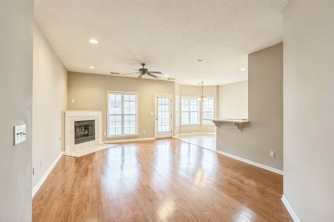 Photo - 2209 44th Ave