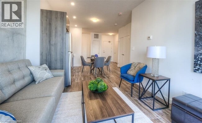 Photo - 1438 Highland Rd W Unit 1008