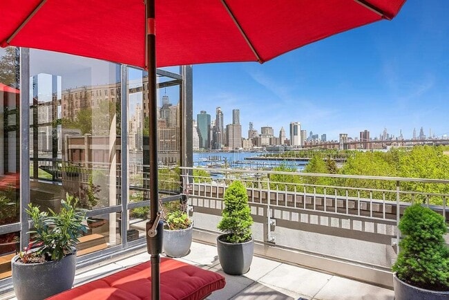 130 Hicks St Unit 326
