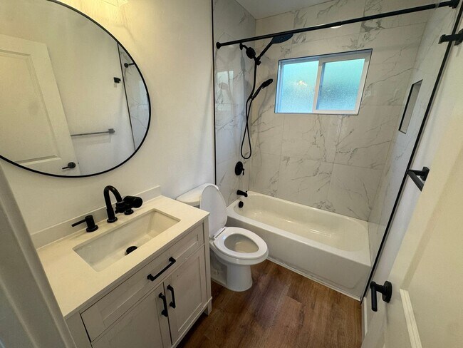 Photo - 6737-43 Thomson Ct. Unit 6737