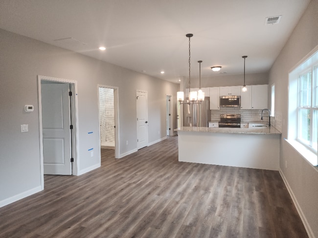 Photo - 435 Elm St NW Unit A