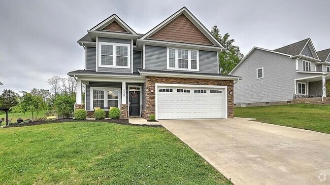 Building Photo - 3029 Calton Hl Rental